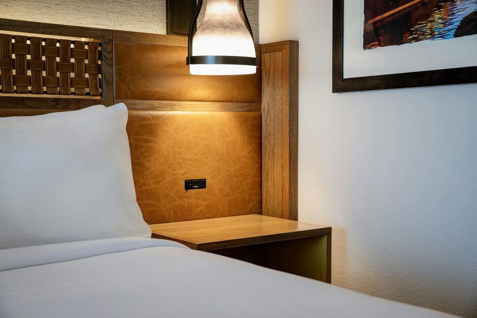 Standard Queen Room Two Queen Beds