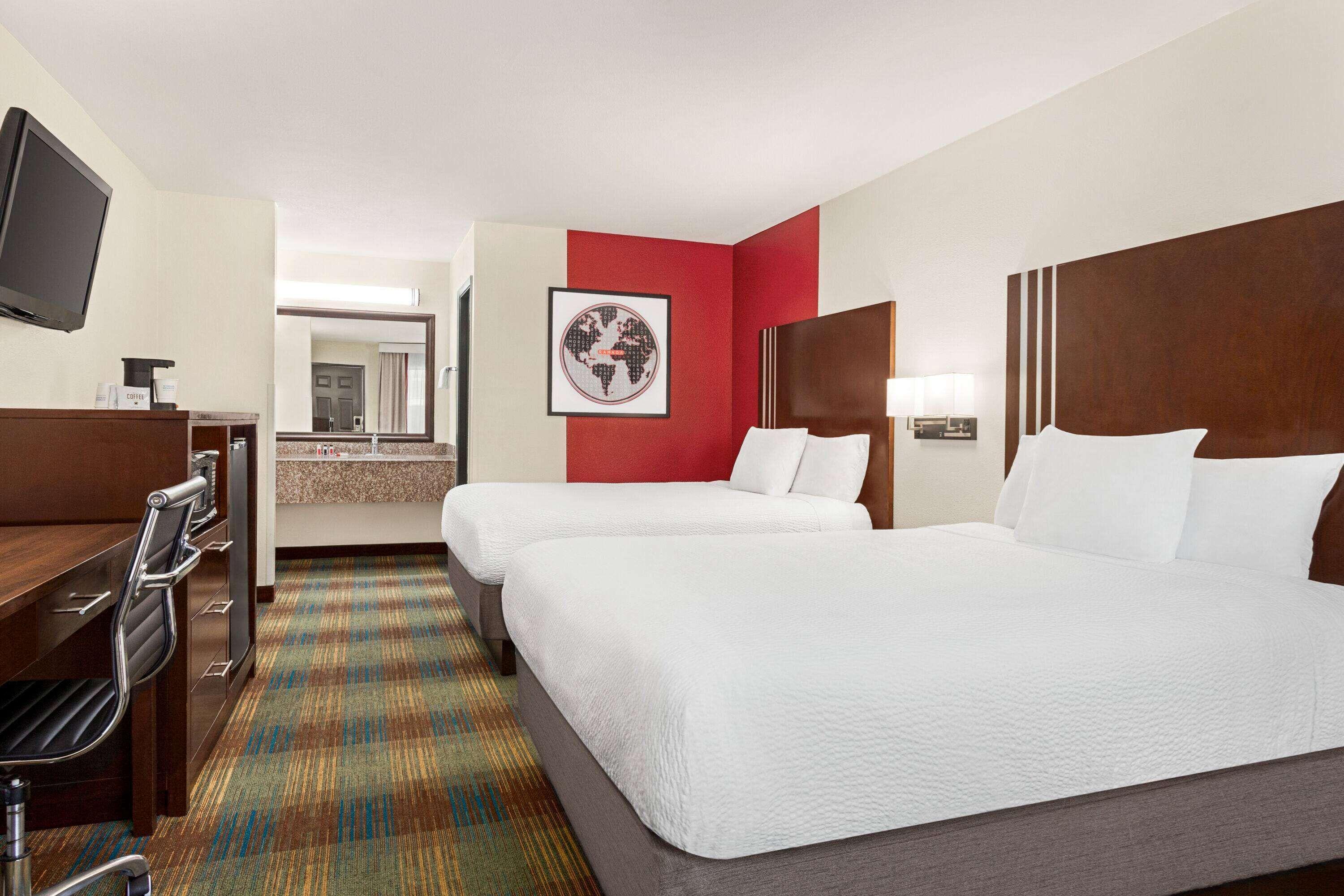 Queen Room Two Queen Beds Non-Smoking