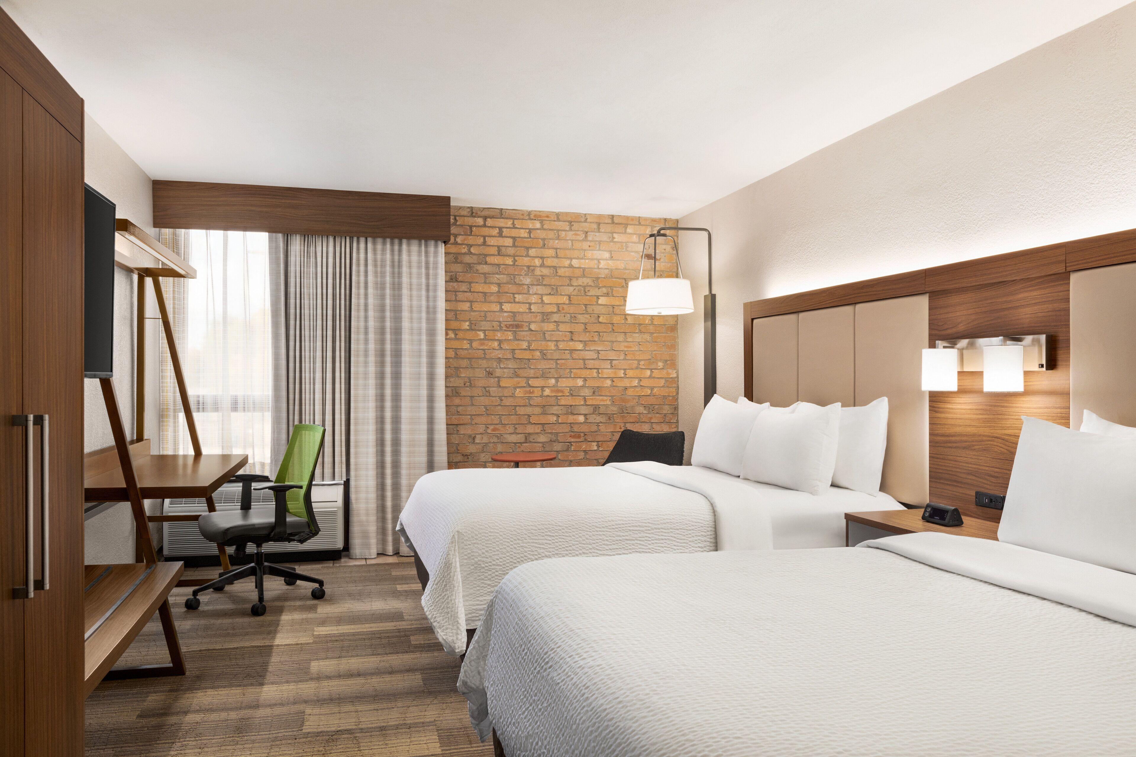 Standard Queen Room Two Queen Beds