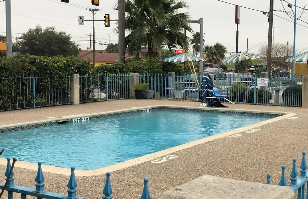 Americas Best Value Inn & Suites San Antonio Arena District-1