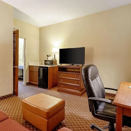 Quality Suites San Antonio Northeast-2